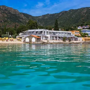 https://roc-hotel.fr-provencehotel.com